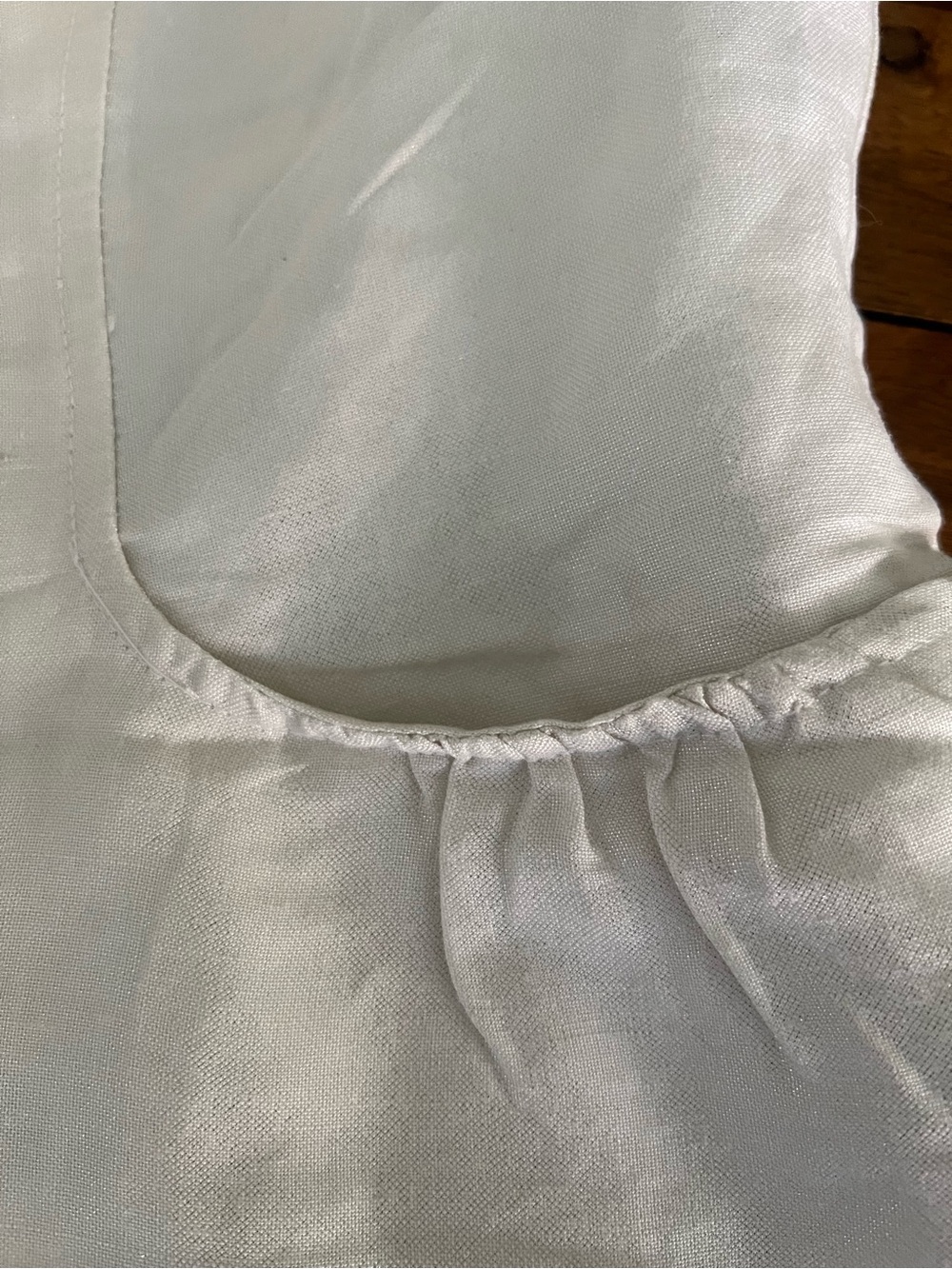 NWOT elegant Sandro Cream Satin Short-Sleeve Tailored Jacket size M - Picture 4 of 5